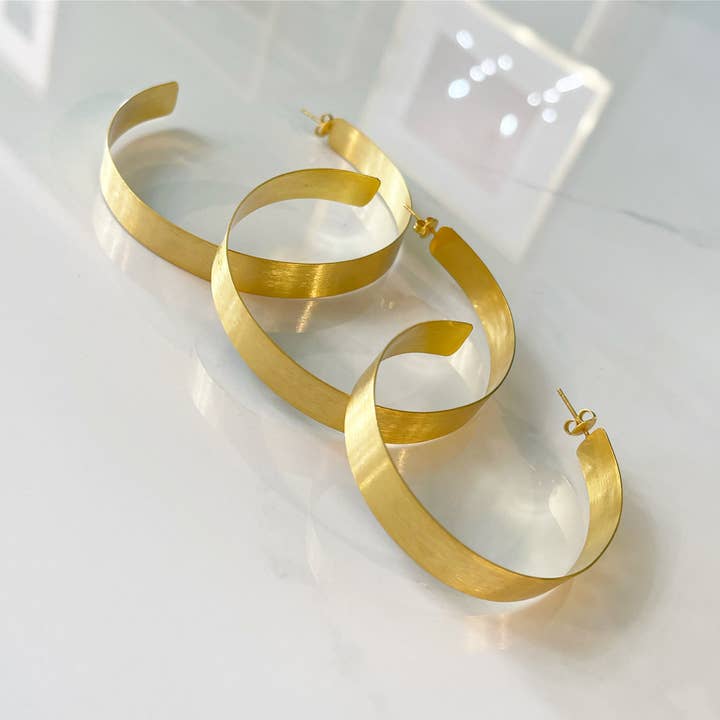 Mary K Kendig - Wholesale Hoop Earrings - The Lennox Hoop4
