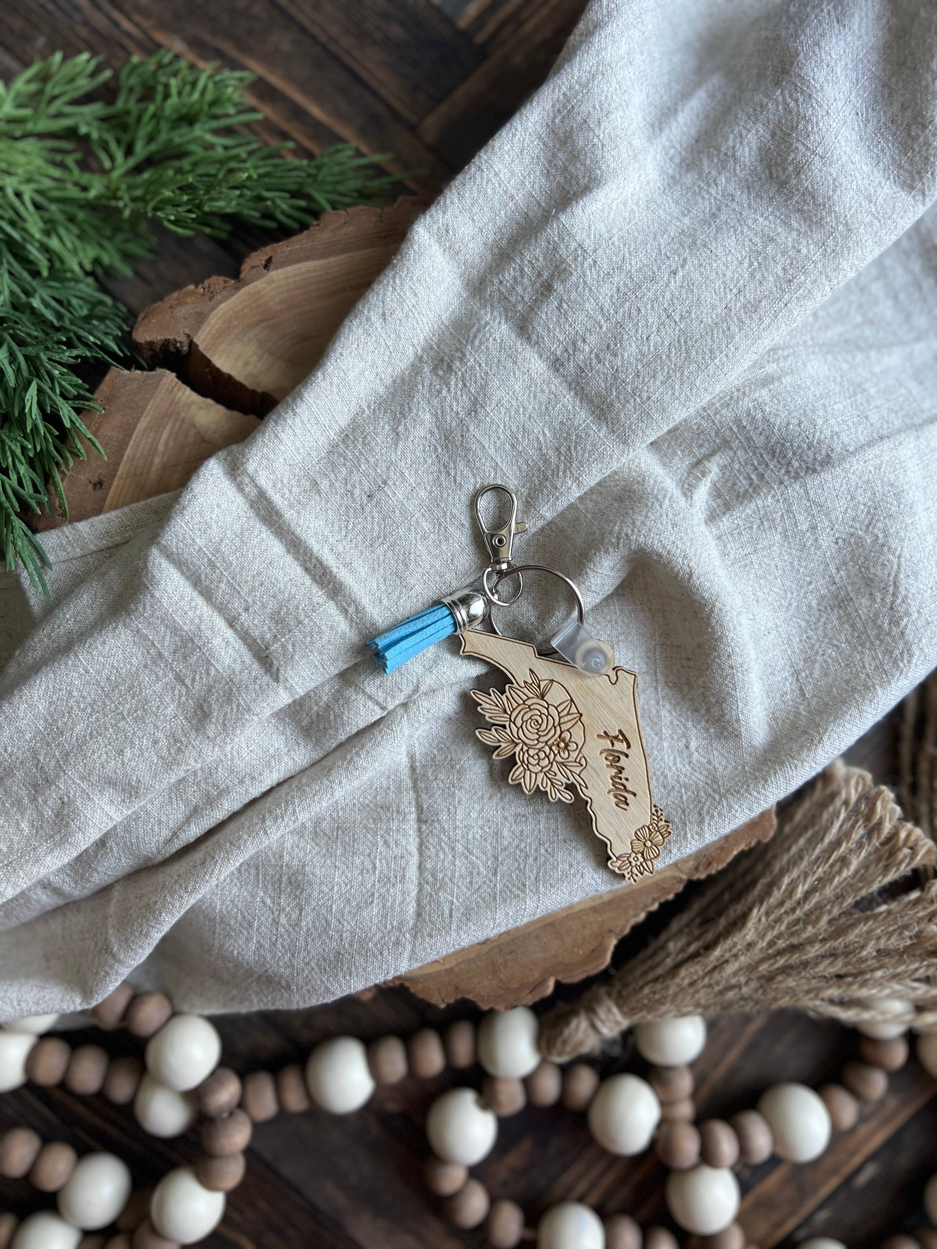 Chamness' Crafty Corner - Wholesale Keychain - Unisex - Floral State Wooden Keychains4