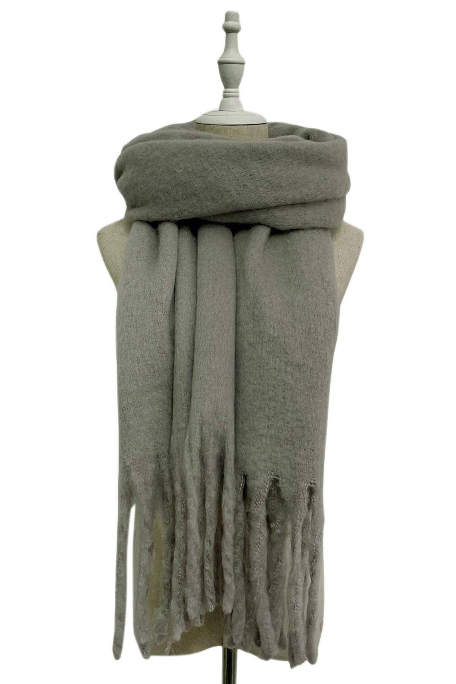 Fashion Scarf World - Vendita all'ingrosso Sciarpa - Donna - Sciarpa a scialle con nappe in morbida coperta semplice35