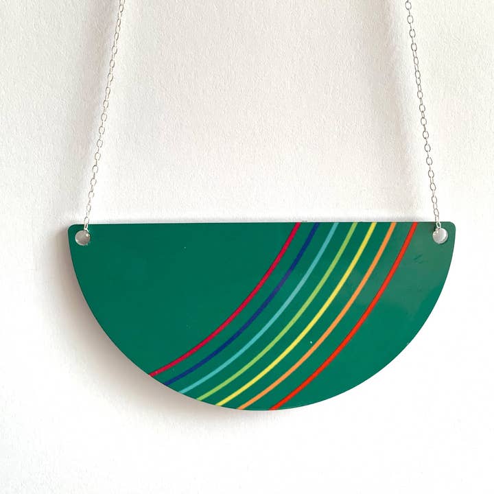 Collier arc-en-ciel (grand) pour la vente par Jenni Douglas Designs