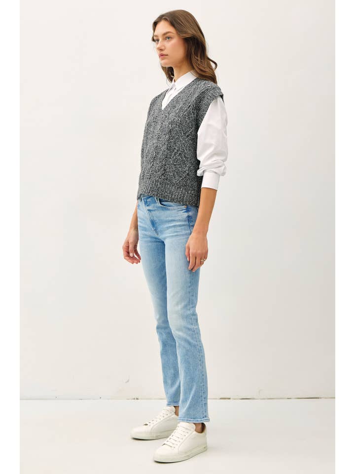 Be Cool - Wholesale Sweater Vest - Women's - CHUNKY CABLE KNIT SWEATER VEST