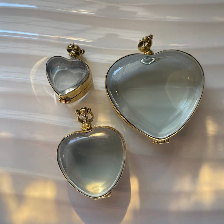 Mon Bijoux - Wholesale Locket necklace - Gold Heart Locket for Gemstones3