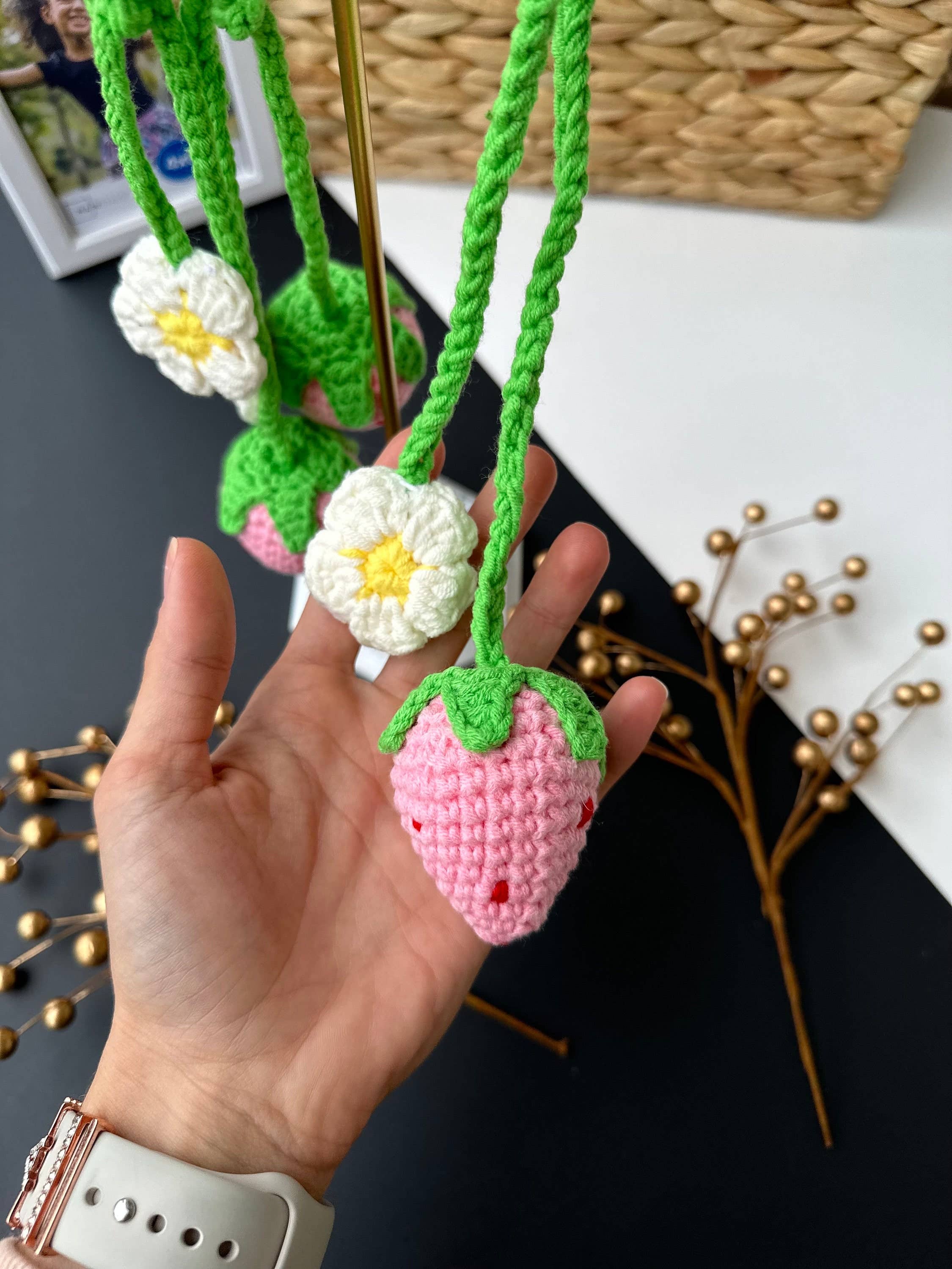 Anh2 LTD – Ornamento por atacado – Crochê de Morango, Decoração Pequena Cereja de Malha Artesanal5