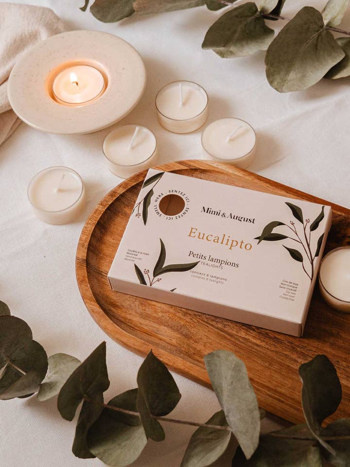 Set di Candele Tealight all'Eucalipto per la vendita all'ingrosso da parte di Mimi & August