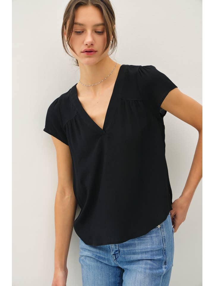 Be Cool - Wholesale Blouse - Women's - FLOWY CAP SLEEVE V-NECK TOP