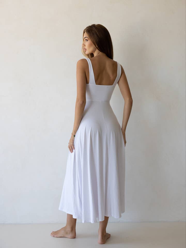 SNE Luksus Boxhalskjole Snow for engroshandel på Faire3