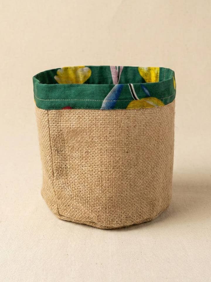 HANDMADE BASKET CILINDRIC RECYCLED SARI FAIR TRADE for wholesale by Veraluna Sustainable Clothing