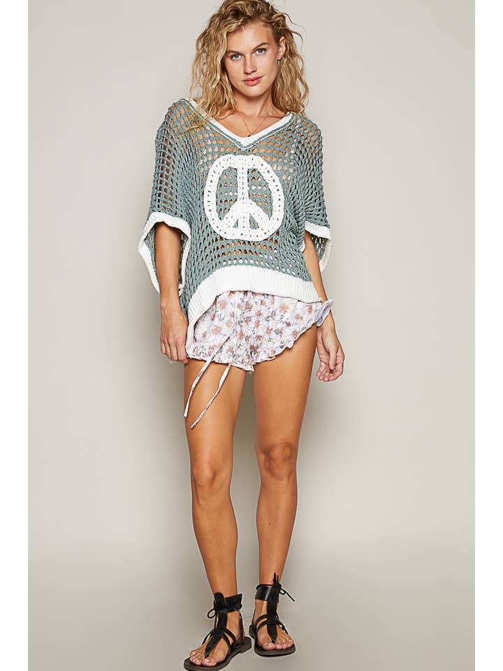 Pol Clothing - Wholesale Shorts - Women's - Floral pattern ruffle detail knit short pants