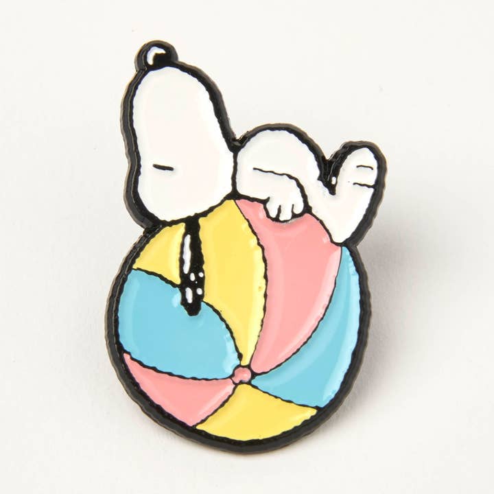 Erdnüsse Anstecknadel - Strandball für den Großhandel von Magpie