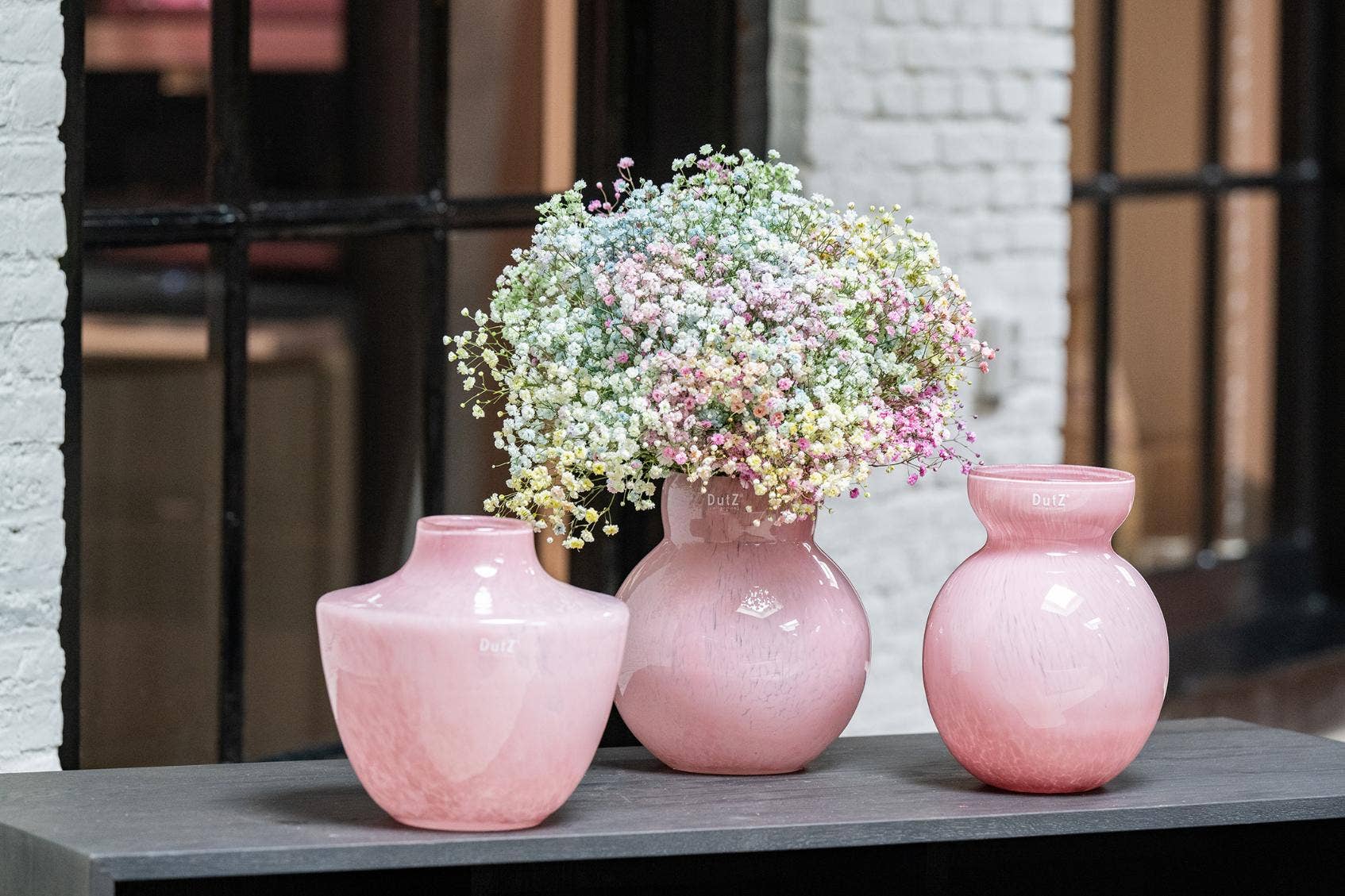 DutZ Collection @ Lowlands Design – wholesale Vase – Vase ZLATKO - Pink3