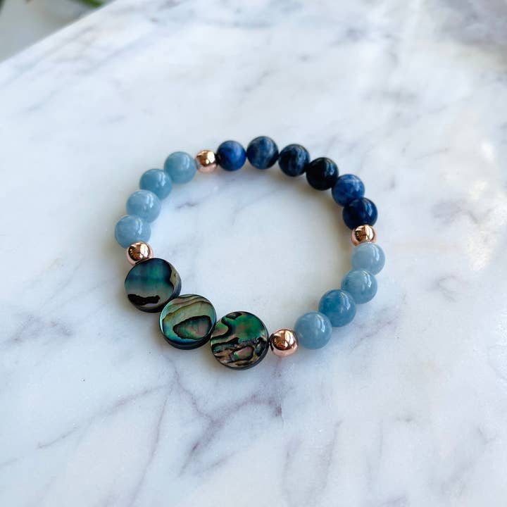 Selvudfoldelse - akvamarin, sodalit, hæmatit, abalone - Gemstone armbånd for engroshandel hos Omen Bazaar LLC