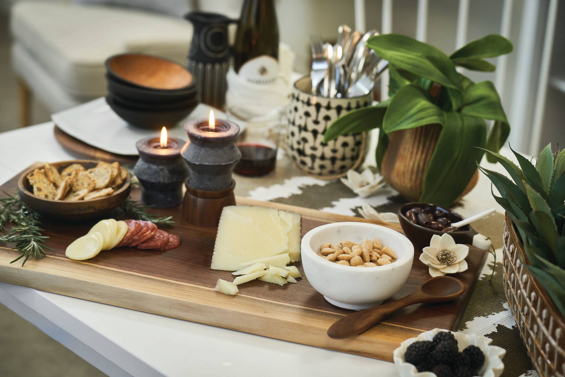 Holland Bowl Mill – wholesale Cutting board – Double Live Edge Cutting and Presentation Boards7