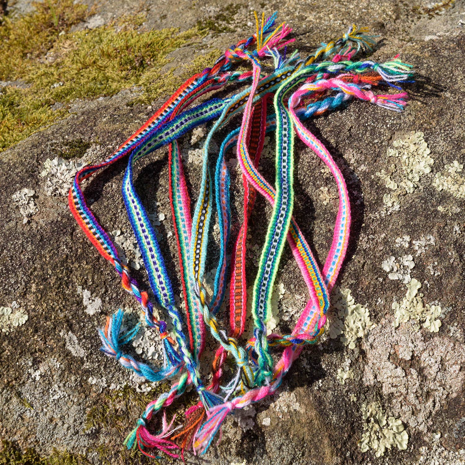 HUAIRURO – Großhandel Gewebtes/geflochtenes Armband – IANI Brasilianisches Armband0