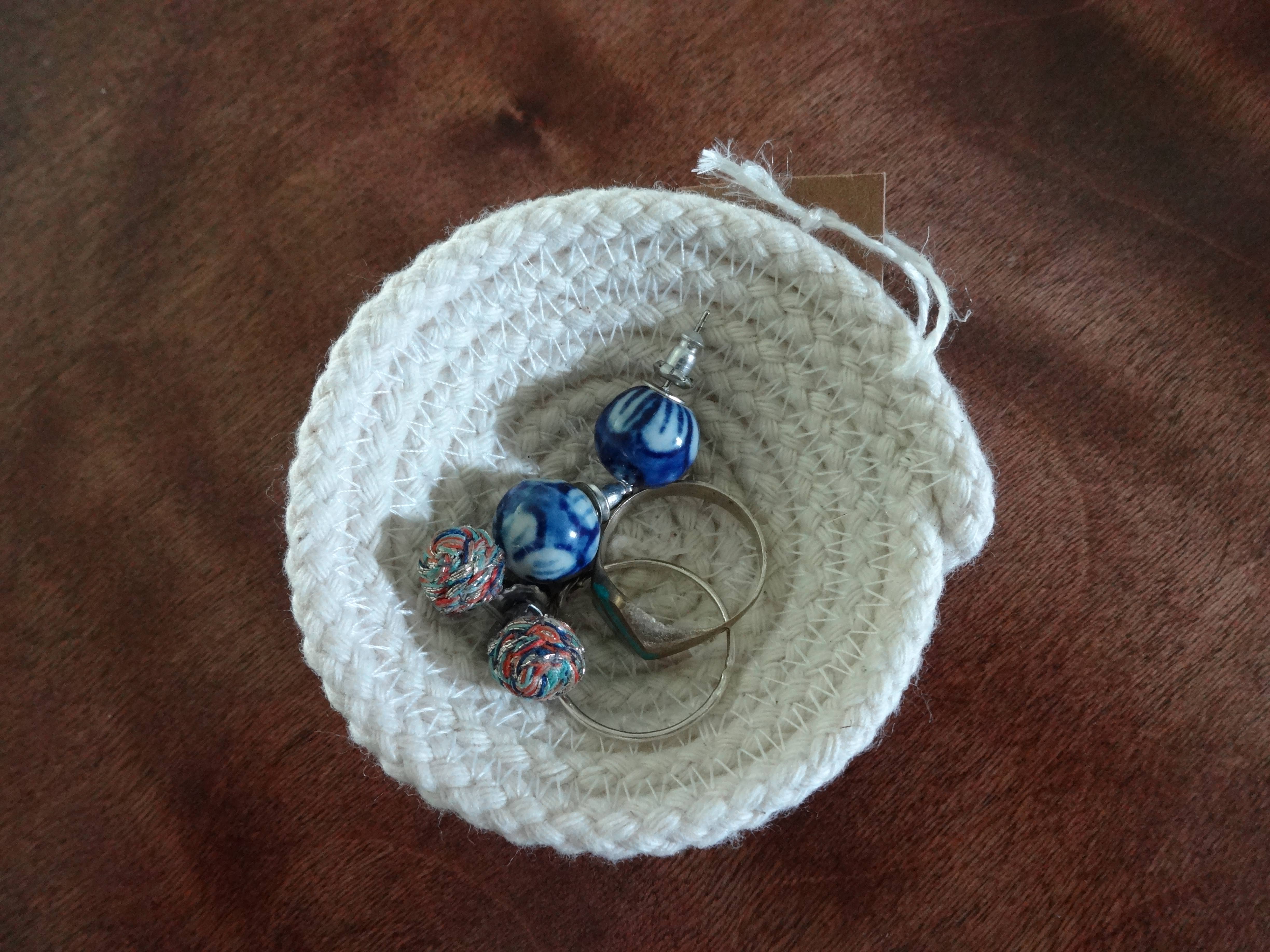 The Foxes Tail – Großhandel Dekorative Platte/Teller/Schüssel – Winziger Seilnapf2