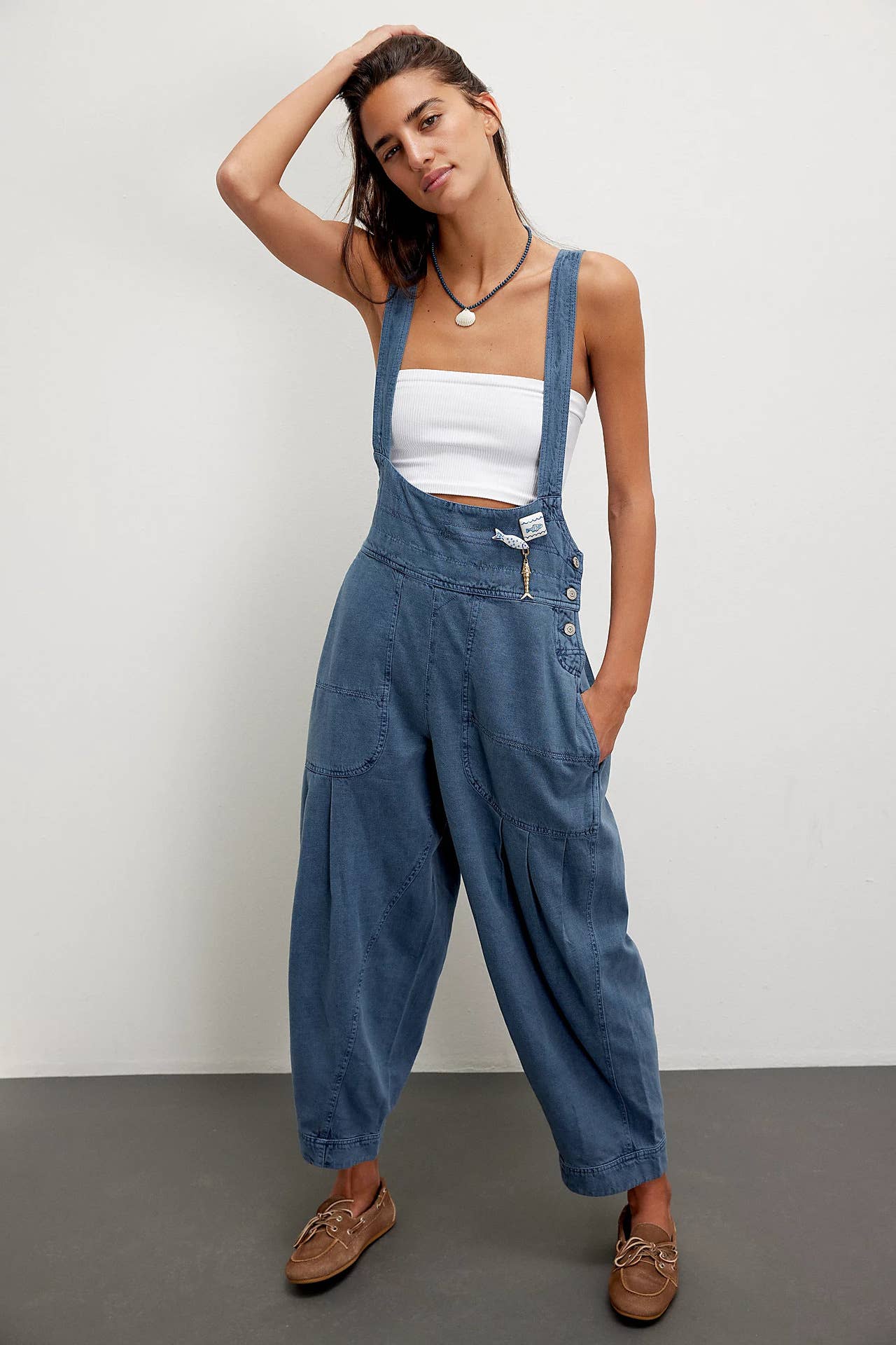 Hope & Sunshine - Wholesale Overalls - Women's - Loose Fit Sleeveless Denim Overalls8