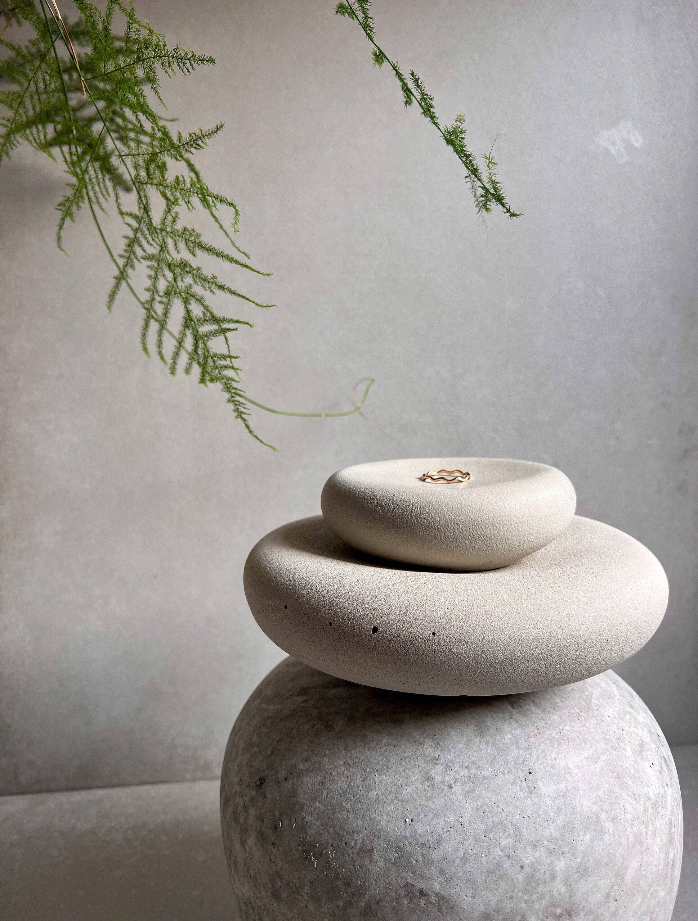 Minimal Loot Design - Wholesale Decorative Tray - Pebble Trays - Nesting2