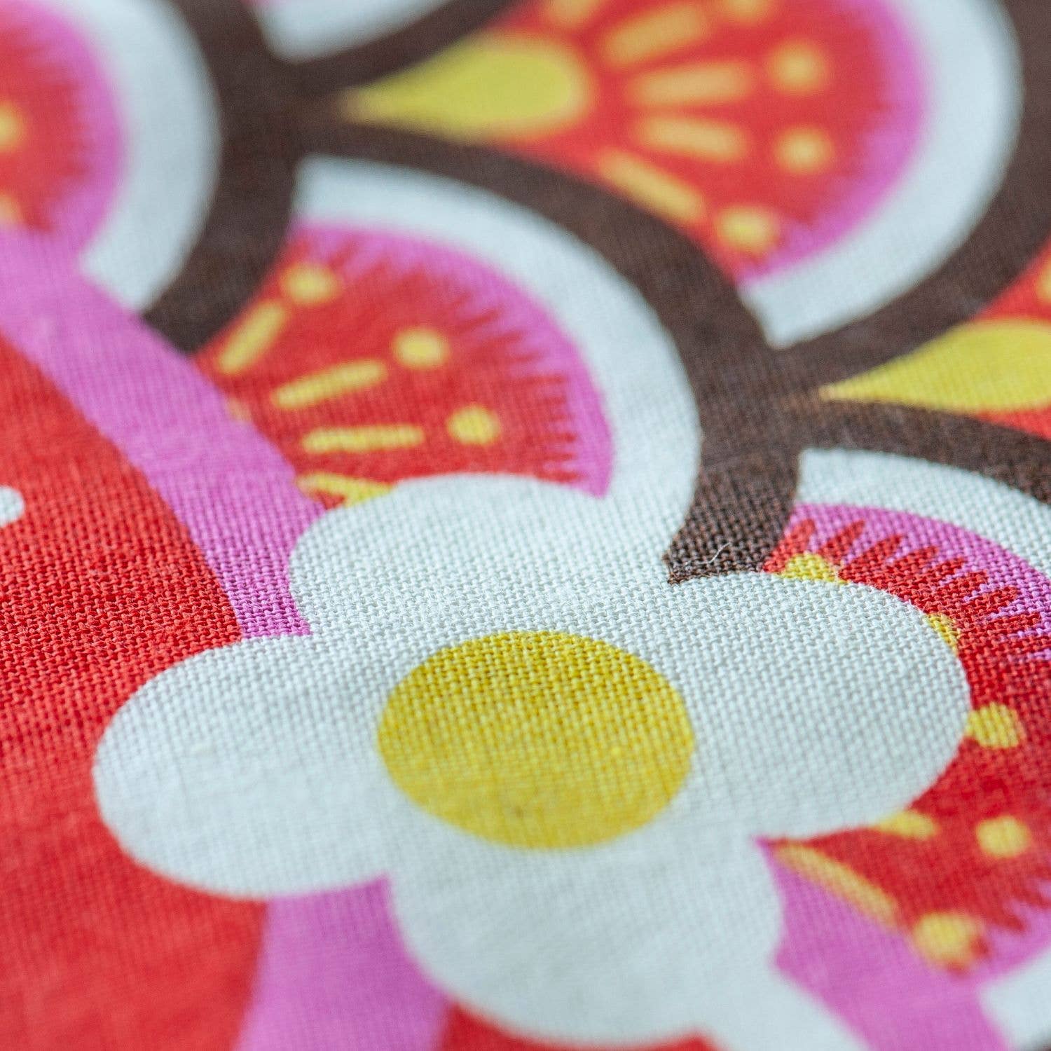 MADAME MO – Großhandel 3D-Wandkunst – Koinobori Akai Mini2