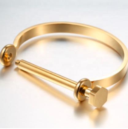 Katie Rae Collection – Engroshandel Armbånd – HUN HAR LOOK-ARMBÅNDET1