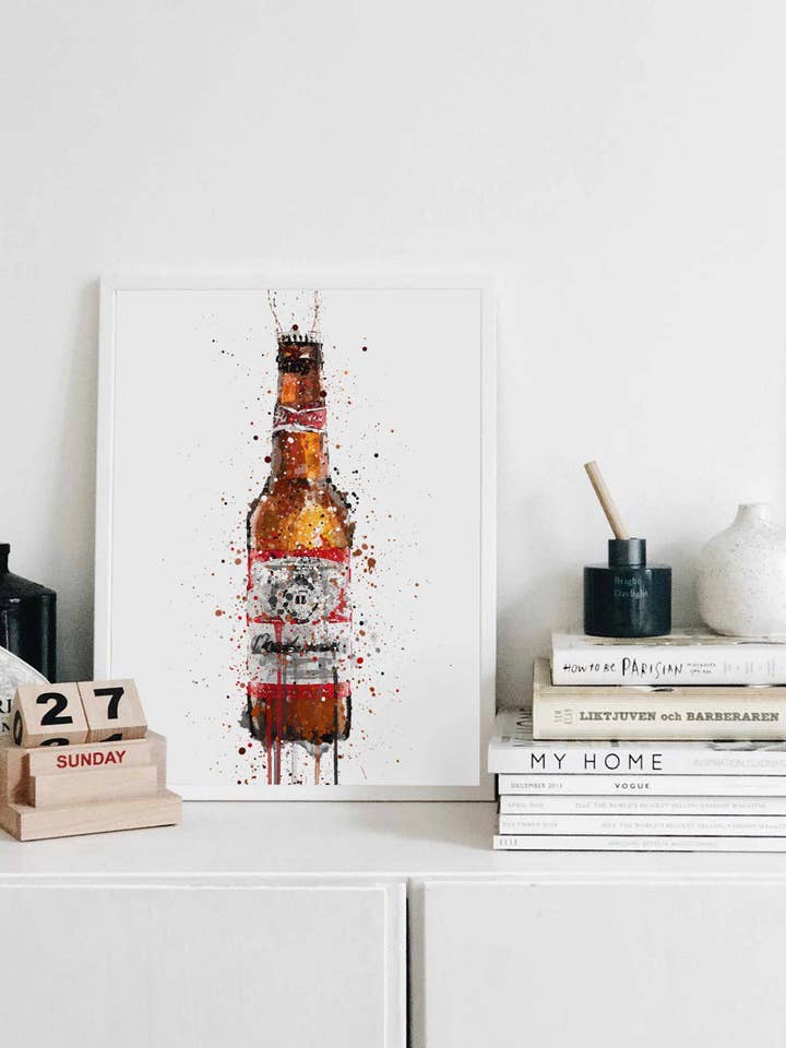 Bierfles muurkunstprint 'Amber' voor wholesale door We Love Prints