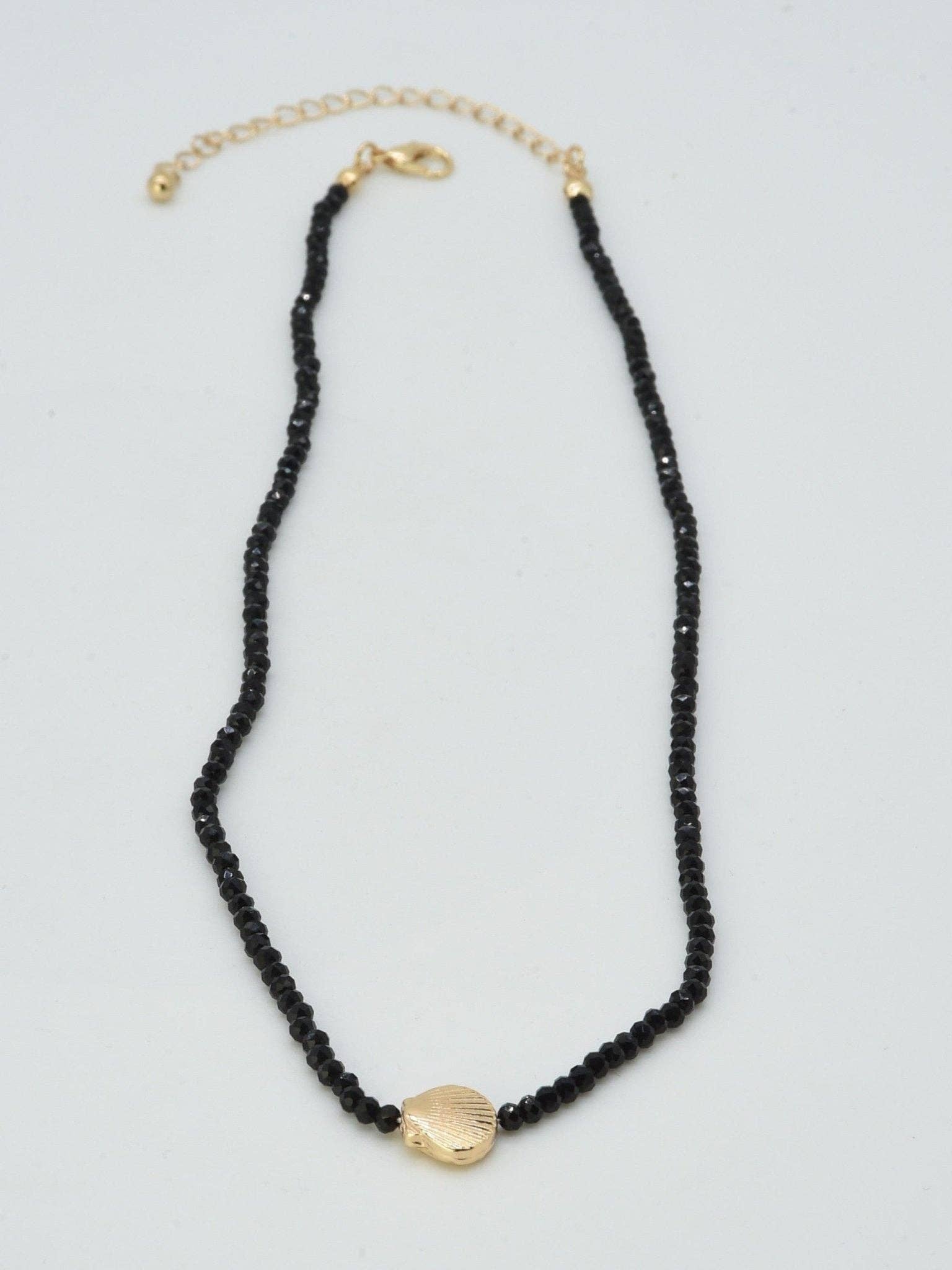 MiMi Wholesale - Wholesale Pendant/Charm Necklace - CN4372 Beaded Shell Pendant Necklace0