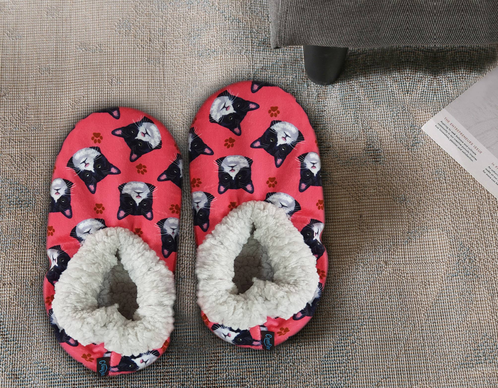 E&S Pets - Wholesale Slippers - Women's - Black and White Cat Slippers5