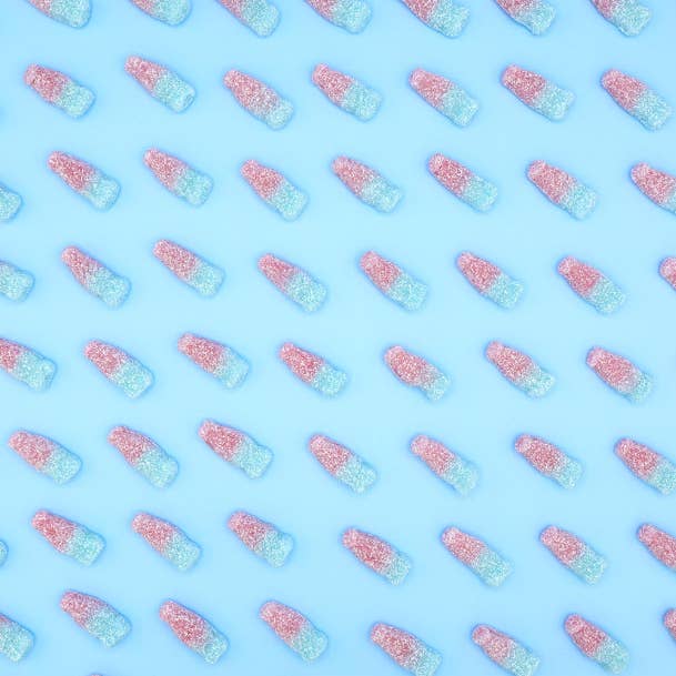 Gaffney's Sweets & Treats Wholesale - Venta al por mayor Gominolas - Bolsa de 3 kg de Botellas de Chicle Gaseoso Kingsway2