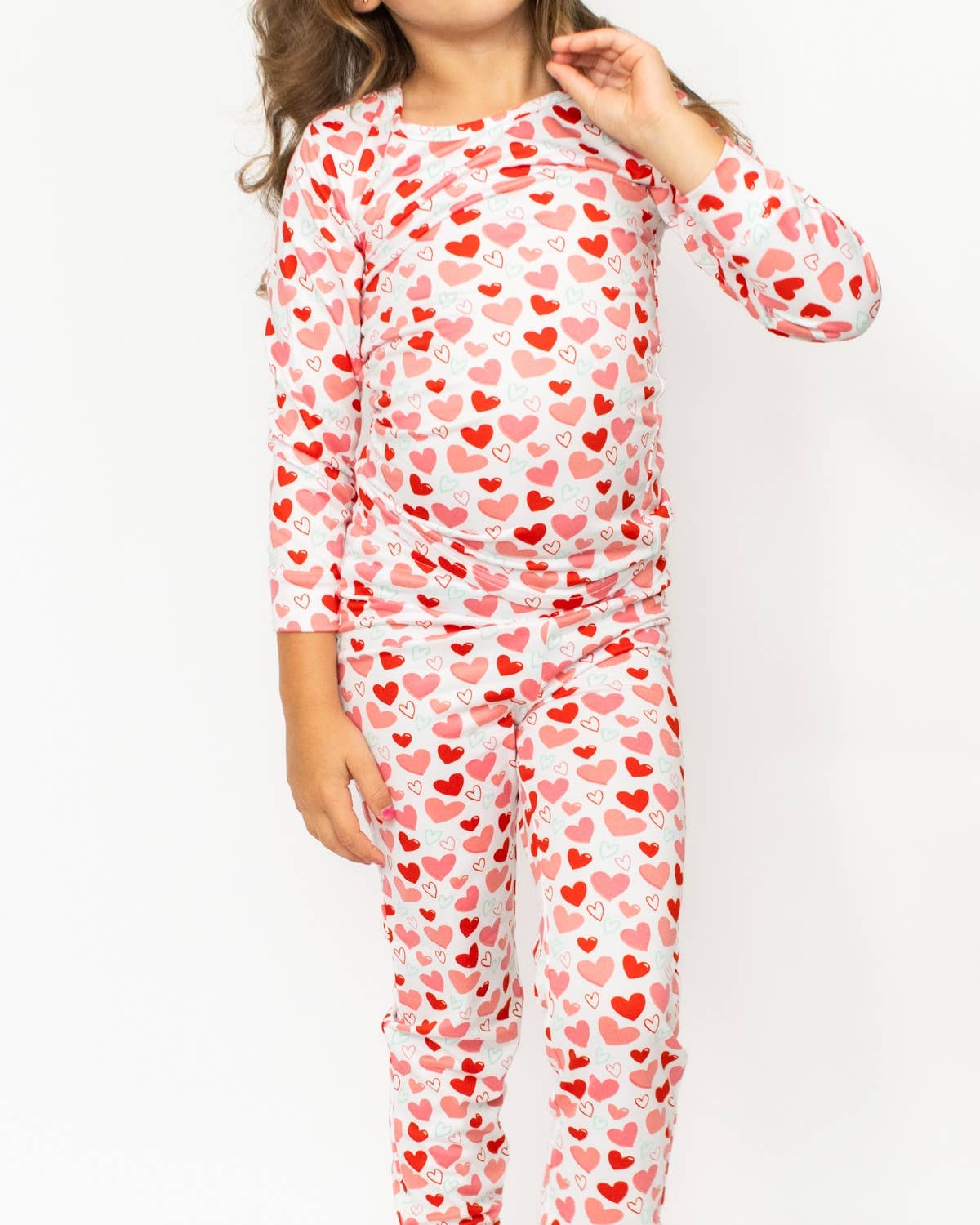 The Royal Standard - Vente Haut et bas de pyjama – enfant - Pyjama à manches longues pour enfants "All You Need is Love" Blanc/Rose/Rouge Lot de 2 - Assortiment.1