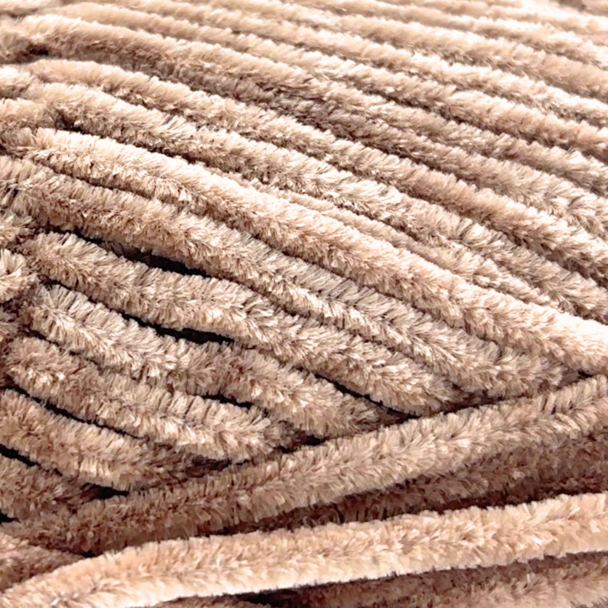 Sensy - Wholesale Yarn - Sensy Velvet Slim Yarn, Amigurumi Yarn, 3.5 oz, 218 Yards, Gauge 3 Light24