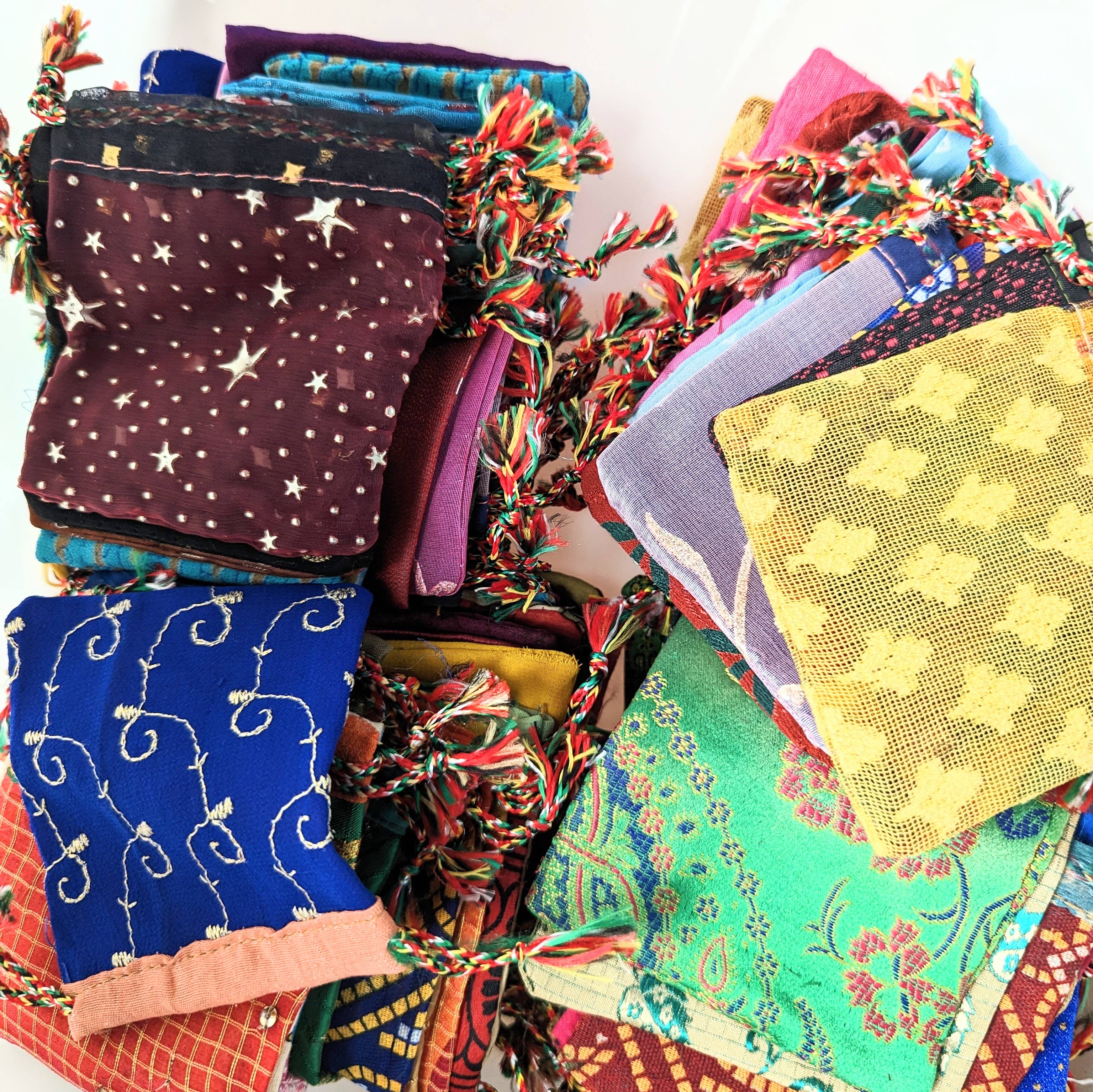 Tenzing Collections – wholesale Presentpåse – Tenzing Collections - 100-pack återvunna siden- och jutesäckar med dragsko eller dragkedja för gåvor24