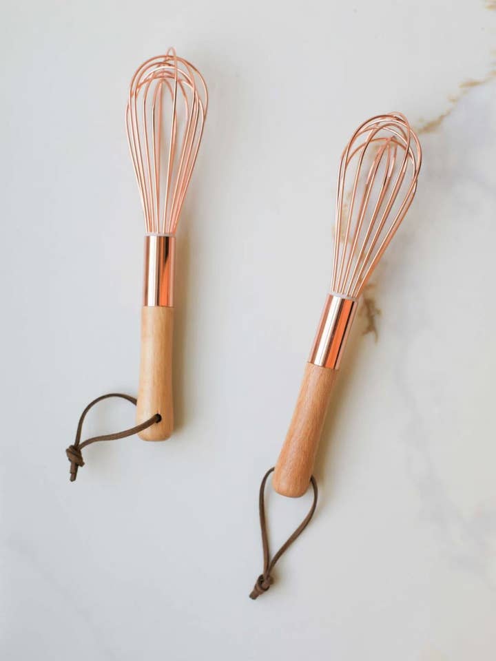 Mini Wooden Handle Egg Beater for wholesale by Fodory