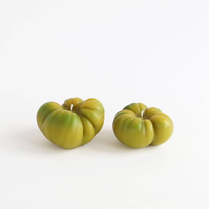 Artifaqt - Wholesale Novelty Candle - Heirloom Tomato Beeswax Candle