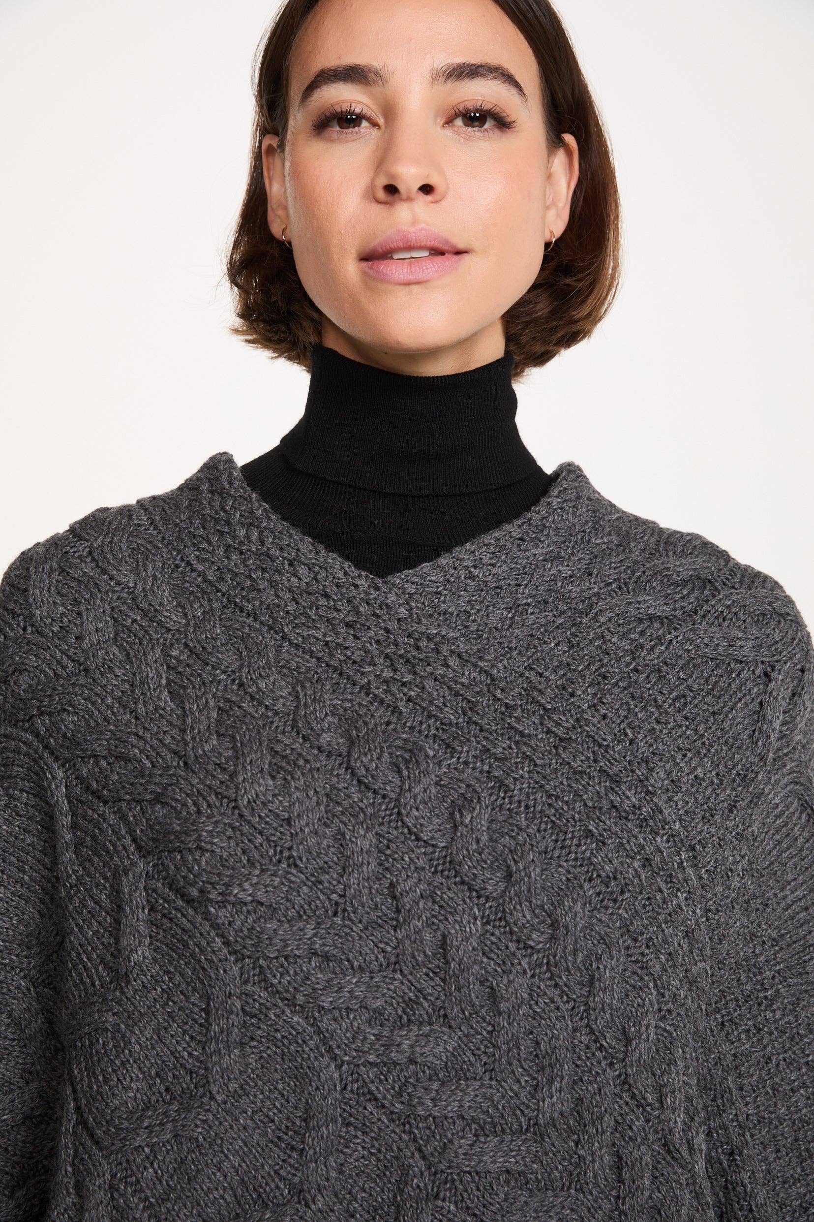 Aran Woollen Mills - Wholesale Poncho - Women's - Aasleagh Falls Ladies Aran Poncho - Grey1