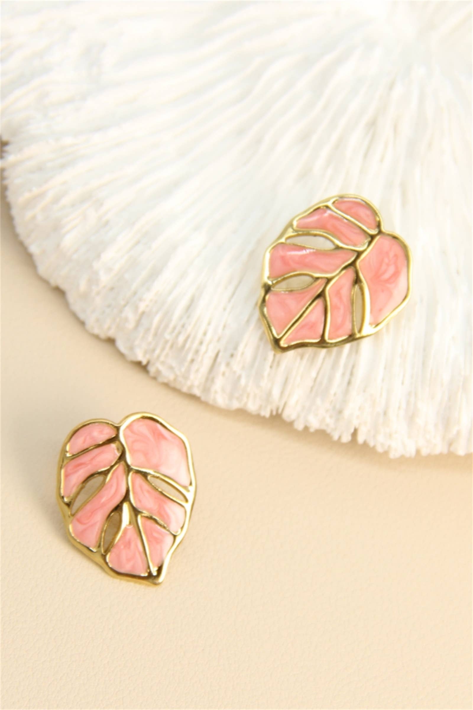 BELLISSIMA BIJOUX - Wholesale Stud/Post Earrings - Enamel Leaf Earrings – Tropical Collection5