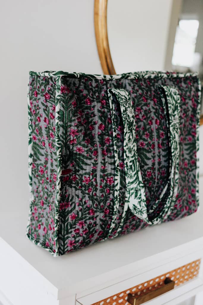 Crowned Free - Wholesale Tote Bag - Women's - Moss and Petal Quilted Market Bag3