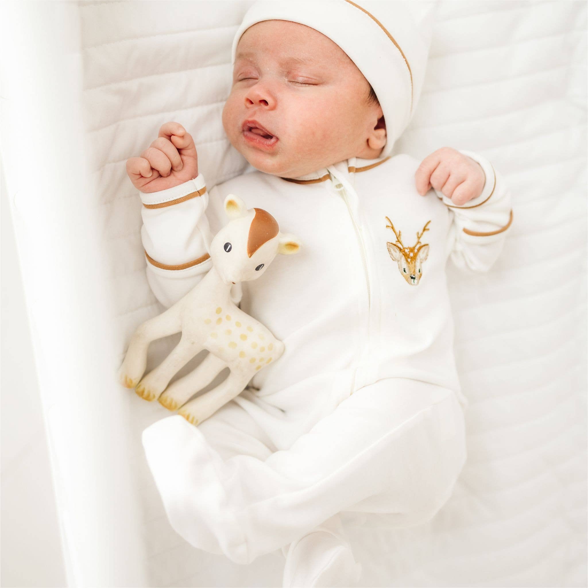 Magnolia Baby - Wholesale Jumpsuit - Baby - Buckhead Zip Footie0