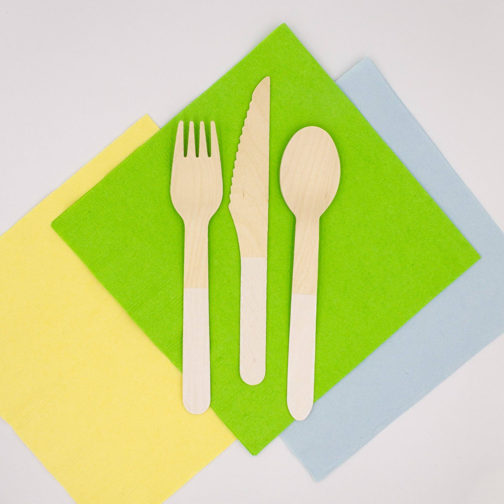 Ellie's Party Supply – wholesale Blandat bestickset – Vita engångsbestick i trä – Sked, gaffel, kniv (set om 24)6