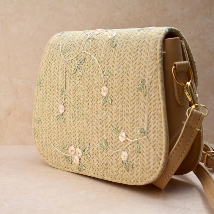 the cute cloud – Großhandel Umhängetasche - Damen – Umhängetasche Blumen mit goldenen Details Handtasche im preppy Stil