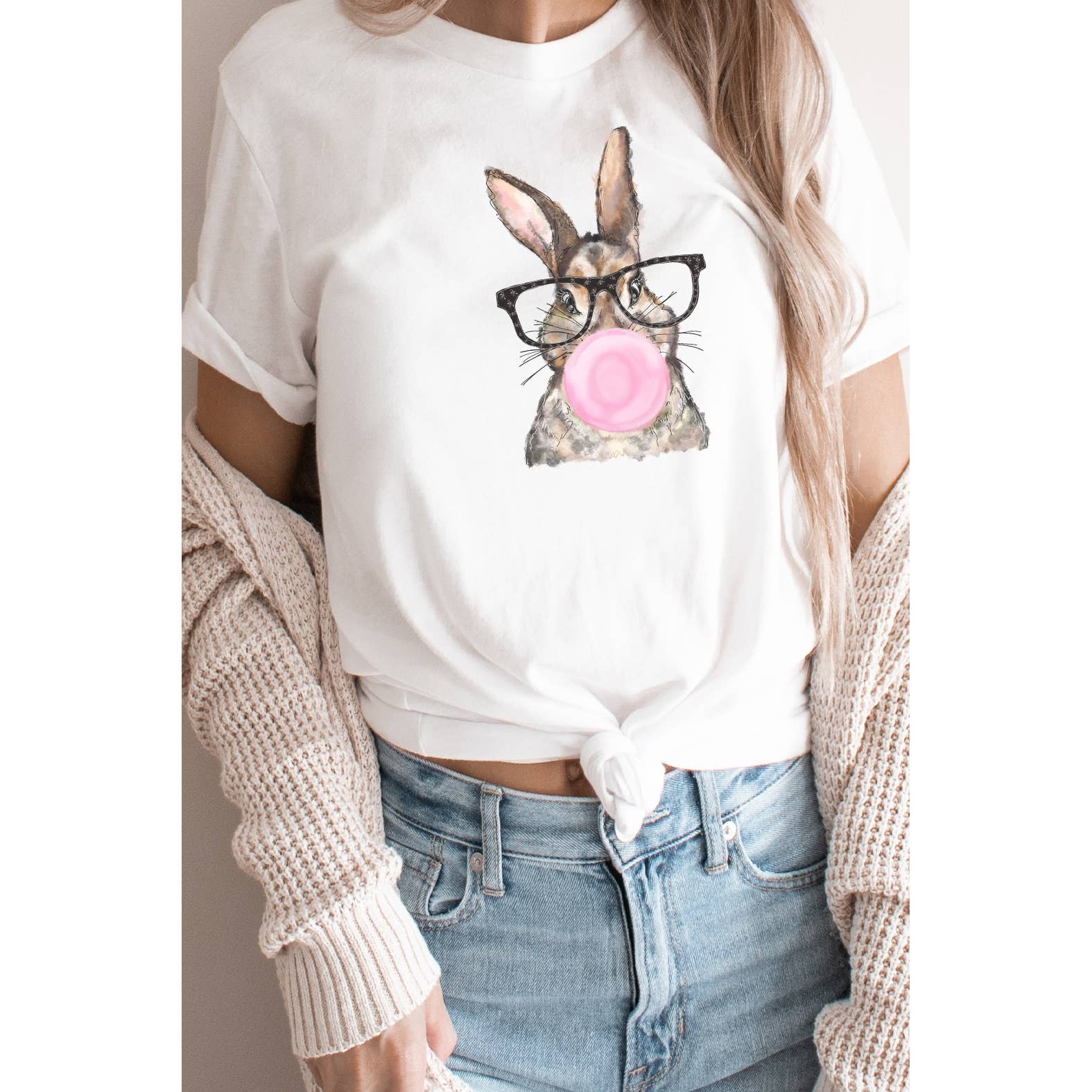 Kissed Apparel – Großhandel T-Shirt mit Siebdruck – Damen – Bunny Pink Bubblegum Brillen-T-Shirt mit Oster-Frühlings-Grafik4