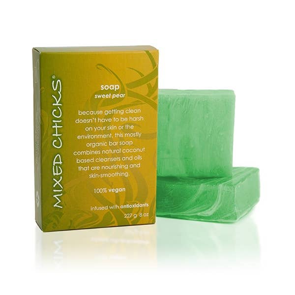 MIXED CHICKS Sweet Pear Soap (8oz) MIXED CHICKS Sweet Pear Soap (8oz)