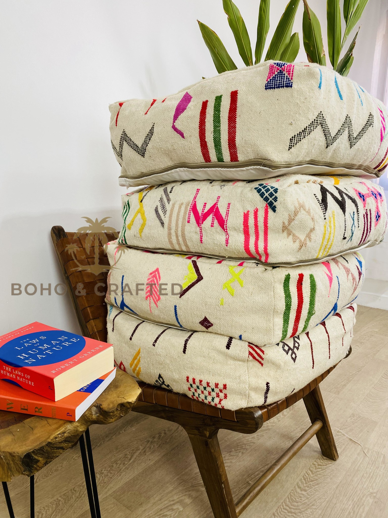 BohoVibeCraft - Wholesale Pouf - Multicolored Moroccan Kilim Pouf, Floor Pouf, wool colored1