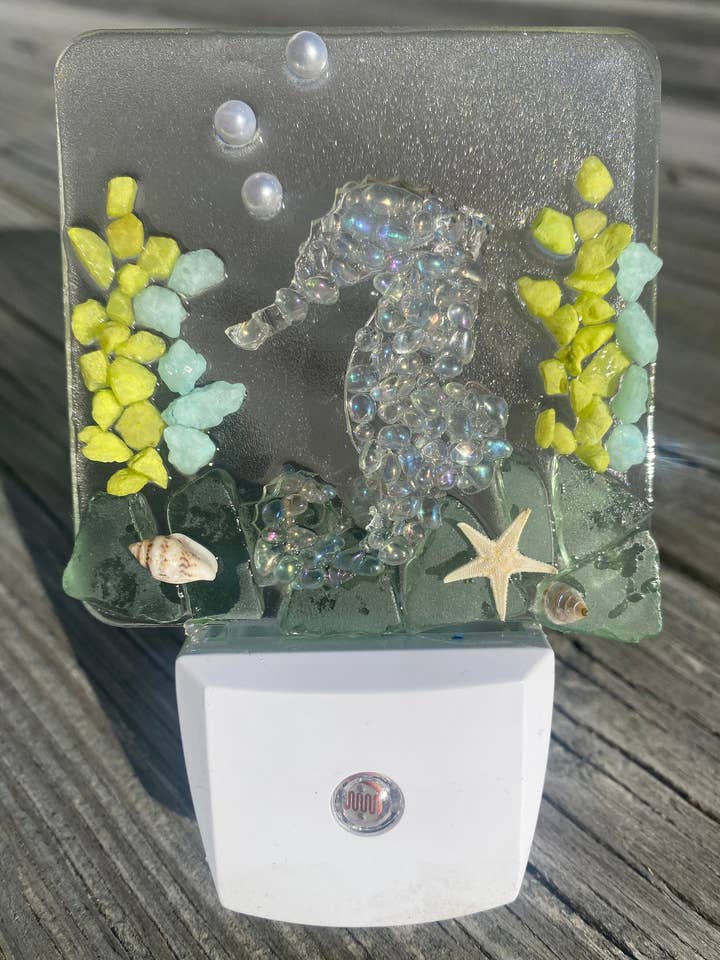 COASTAL Natlampe - SØHEST/ Havglas for engroshandel hos Sea Dreams Coastal Art