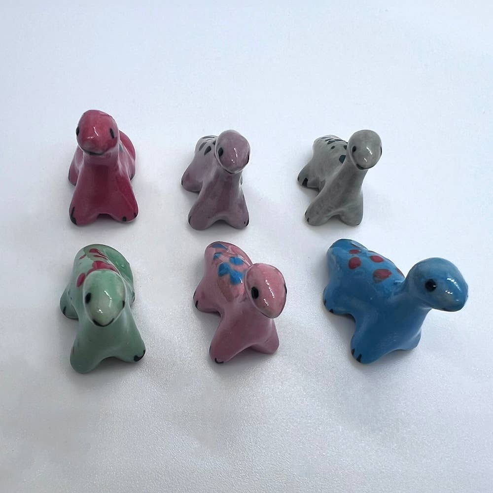 VIE - Wholesale Decorative Figurine - Mini Ceramic Figurine, Assorted Colour, Approx. 2cm98