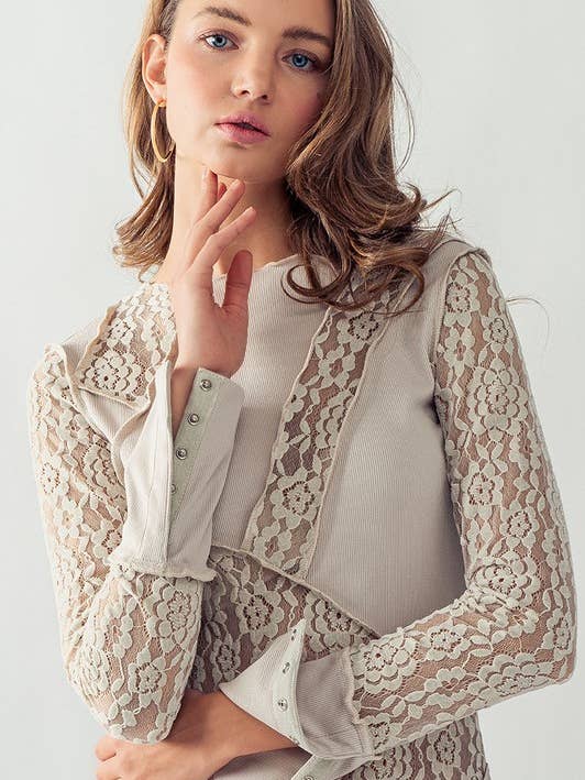 H GREY SHEER FLORAL LACE RIB CONTRAST TOP for wholesale on Faire0