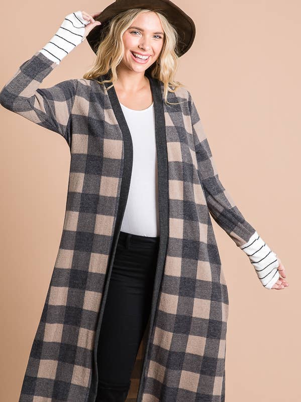 Lässiger karierter Maxi-Cardigan mit offenem Vorderteil T3637 für den Großhandel von 7th Ray