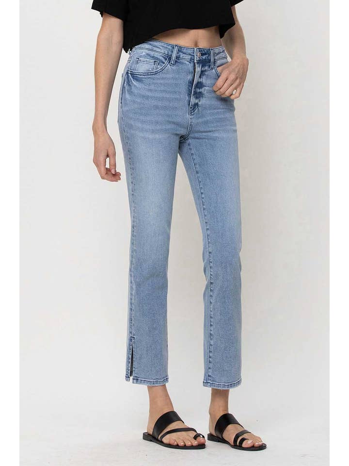 HA BARMHÄRTIGHET SUPERHÖGA RAKA JEANS MED CROP SIDE SLITS V2407 för wholesale på Faire