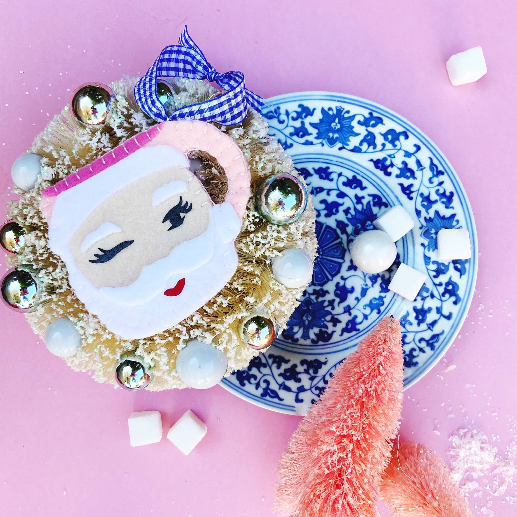 Lemon House Design - Wholesale Ornament - Vintage Style Santa Claus Mug Ornament2