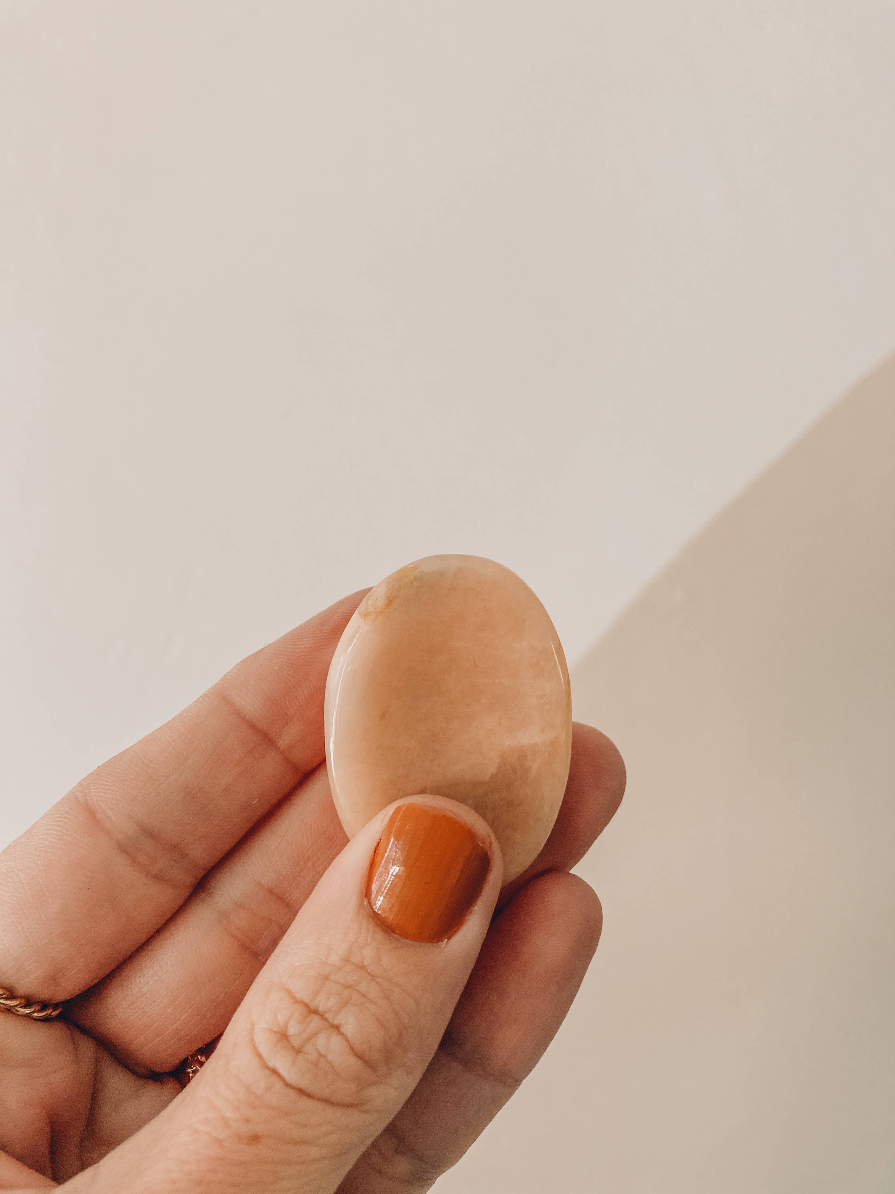 JaxKelly - Wholesale Spiritual Stone/Crystal - Touch Stone - Moonstone3