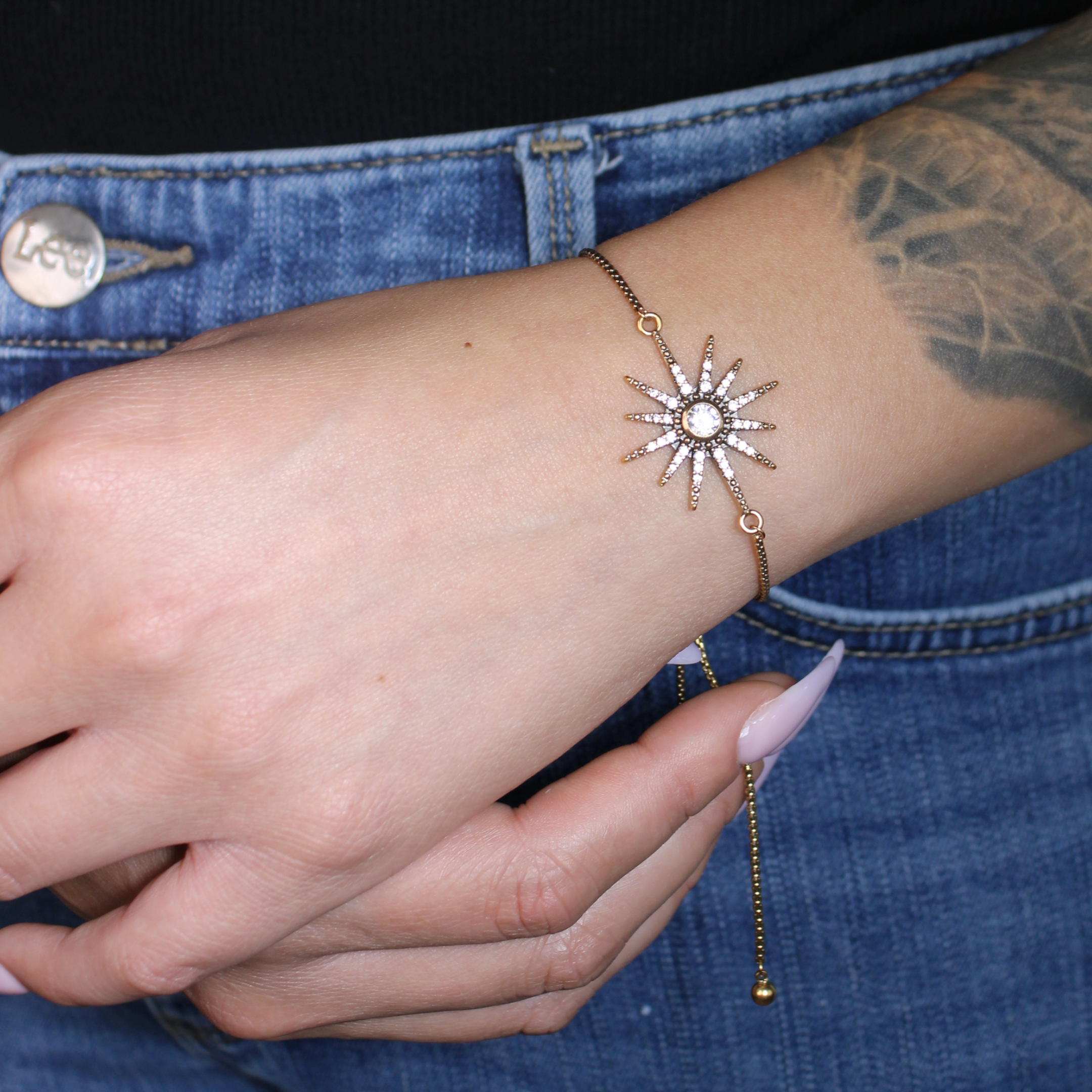 Katia Designs – Engroshandel Armbånd med vedhæng – Breathe Crystal Starburst justerbar kædearmbånd3