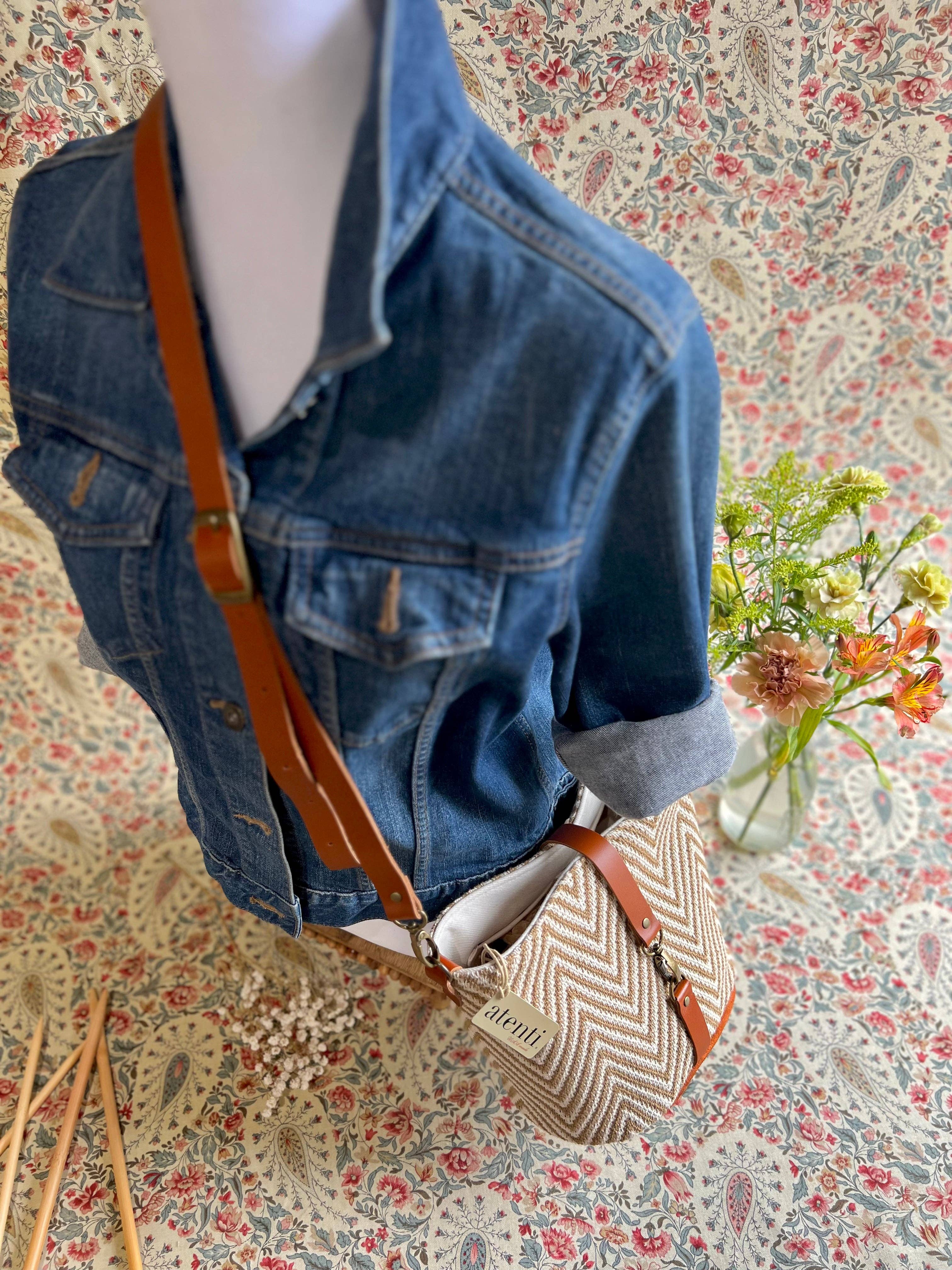 Atenti - Wholesale Crossbody Bag - Women's - Hanna Halle Bucket5