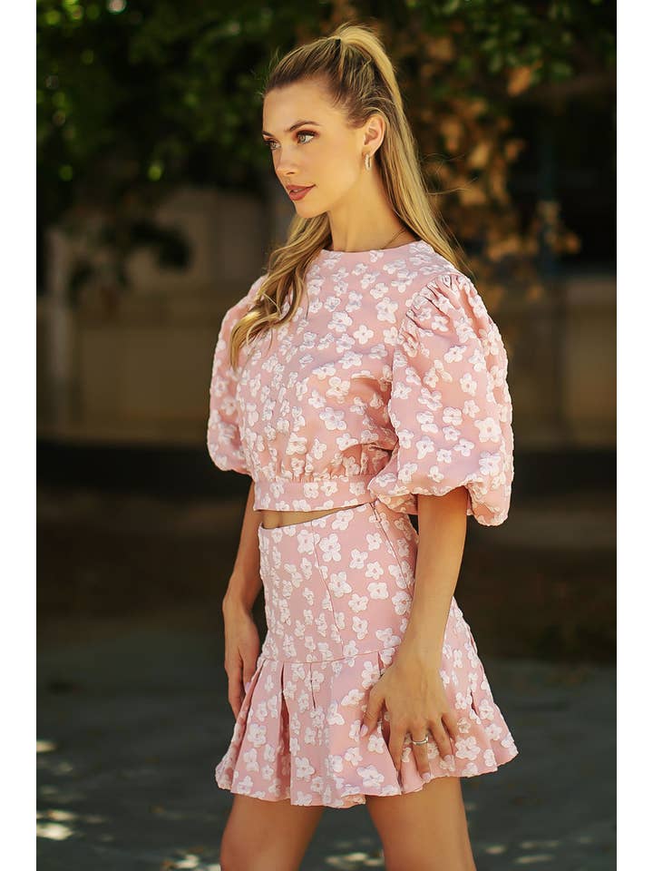 Strut & Bolt - Wholesale Blouse - Women's - Floral Jacquard Puff Sleeve Top6